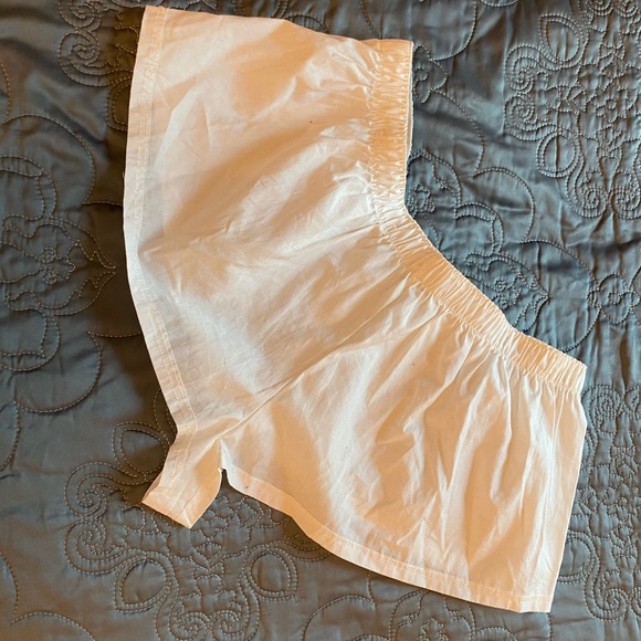 Free people shorts in white - Picture 2 of 3